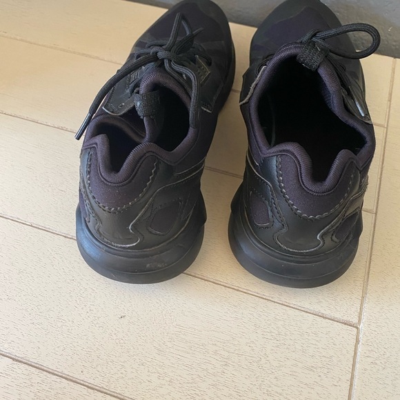 Adidas Originals Tubular Runner Youth Size 3.5 - Picture 5 of 7
